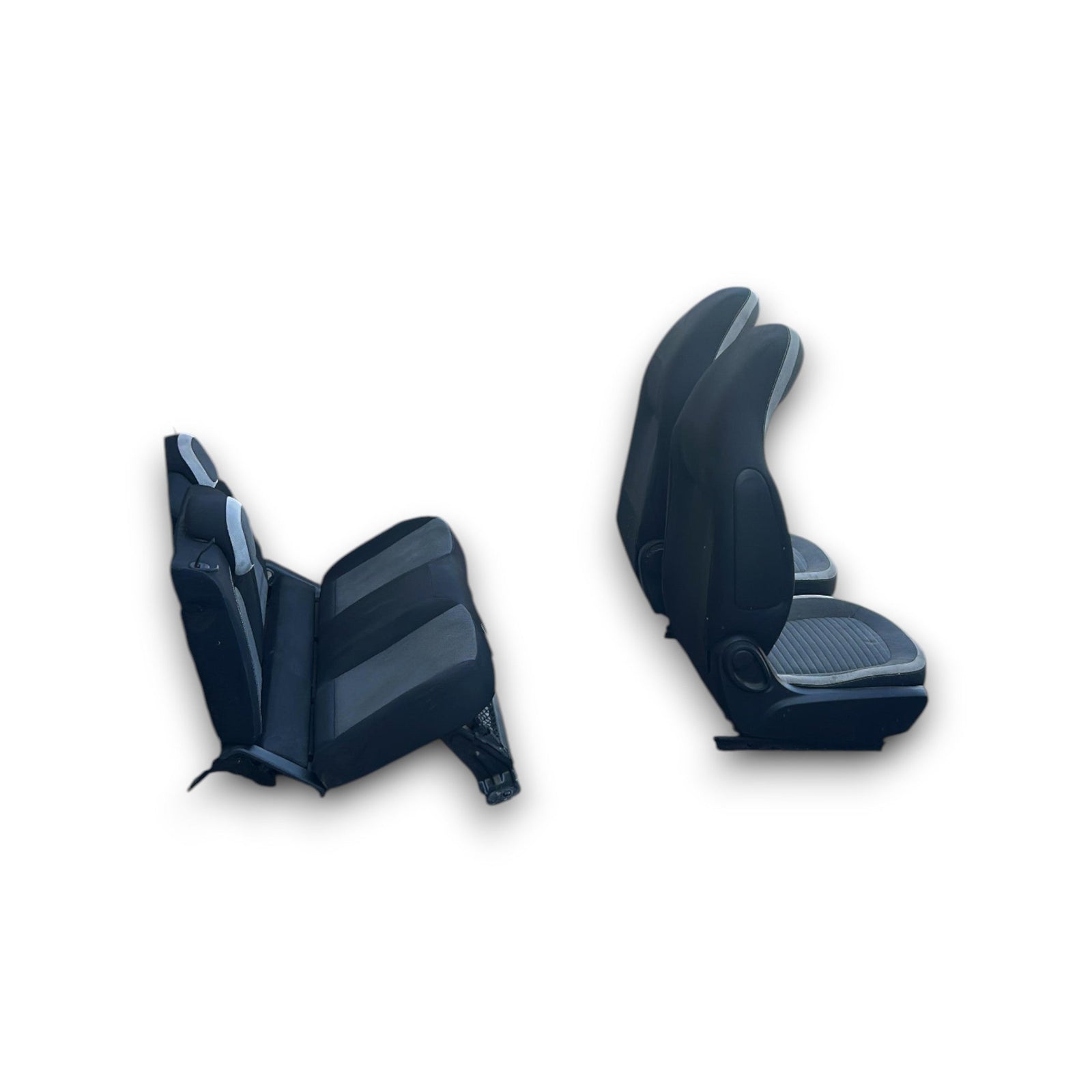 Tappezzeria / Sedili In Stoffa Nera e Grigia Renault Twingo III (2014 > 2024) - F&P CRASH SRLS - Ricambi Usati