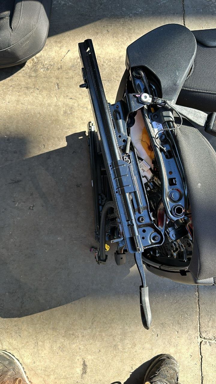 Tappezzeria / Sedili Interni Completi Stoffa Neri Audi Q5 (2019) - F&P CRASH SRLS - Ricambi Usati