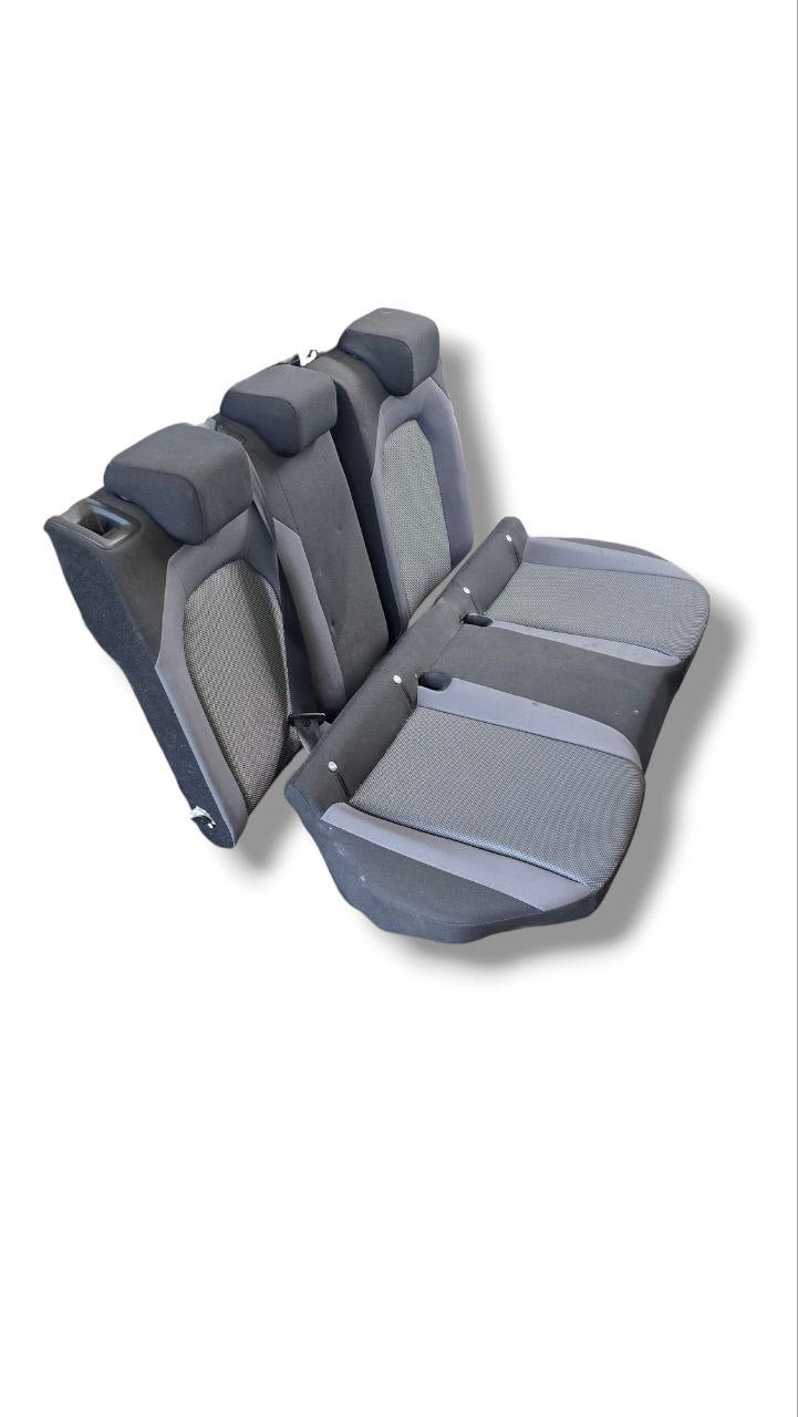 Tappezzeria / Sedili Interni Stoffa Manuali Grigi Seat Ibiza IV ( 2008 - 2017 ) - F&P CRASH SRLS - Ricambi Usati