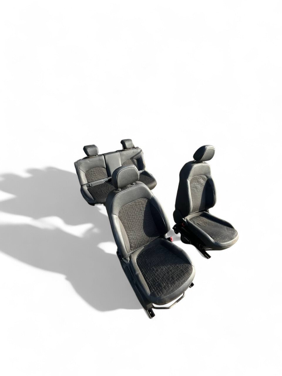 Tappezzeria / Sedili Interni Stoffa neri Opel Corsa E (2014 - 2019) - F&P CRASH SRLS - Ricambi Usati