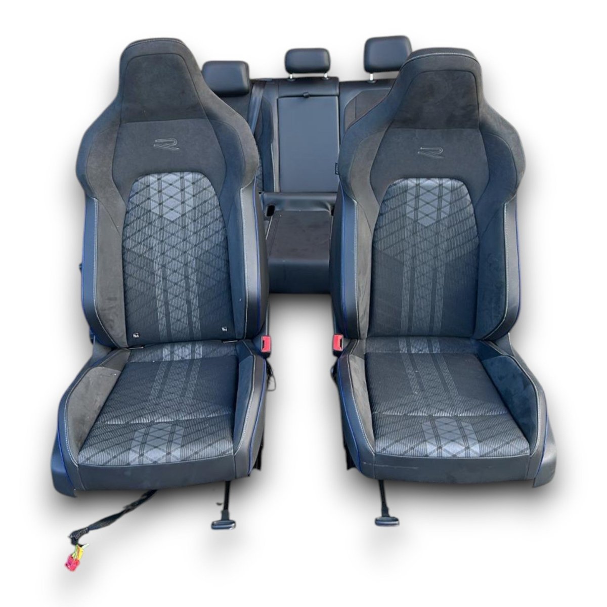 Tappezzeria / sedili (R - Line) Volkswagen Golf 8.5 (2024 > ) in pelle e alcantara - F&P CRASH SRL - Ricambi Usati