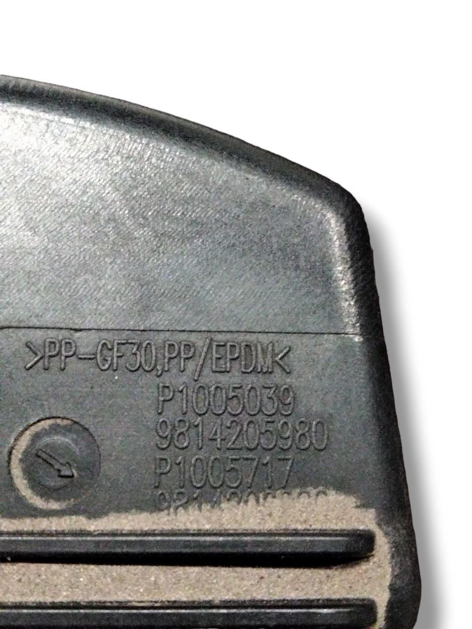 Tappo / Coperchio serbatoio Citroen C4 / C4 Picasso (2010 - 2018) cod.9814205980 - F&P CRASH SRLS - Ricambi Usati