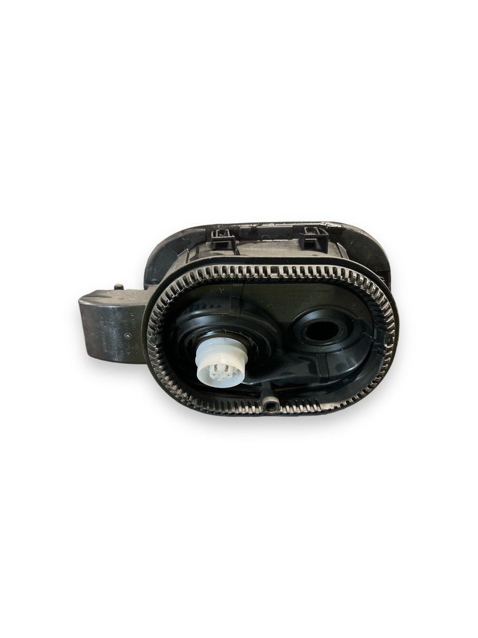 Tappo / Sportello serbatoio Renault Kadjar (2015 - 2022) cod.242531221R - F&P CRASH SRLS - Ricambi Usati