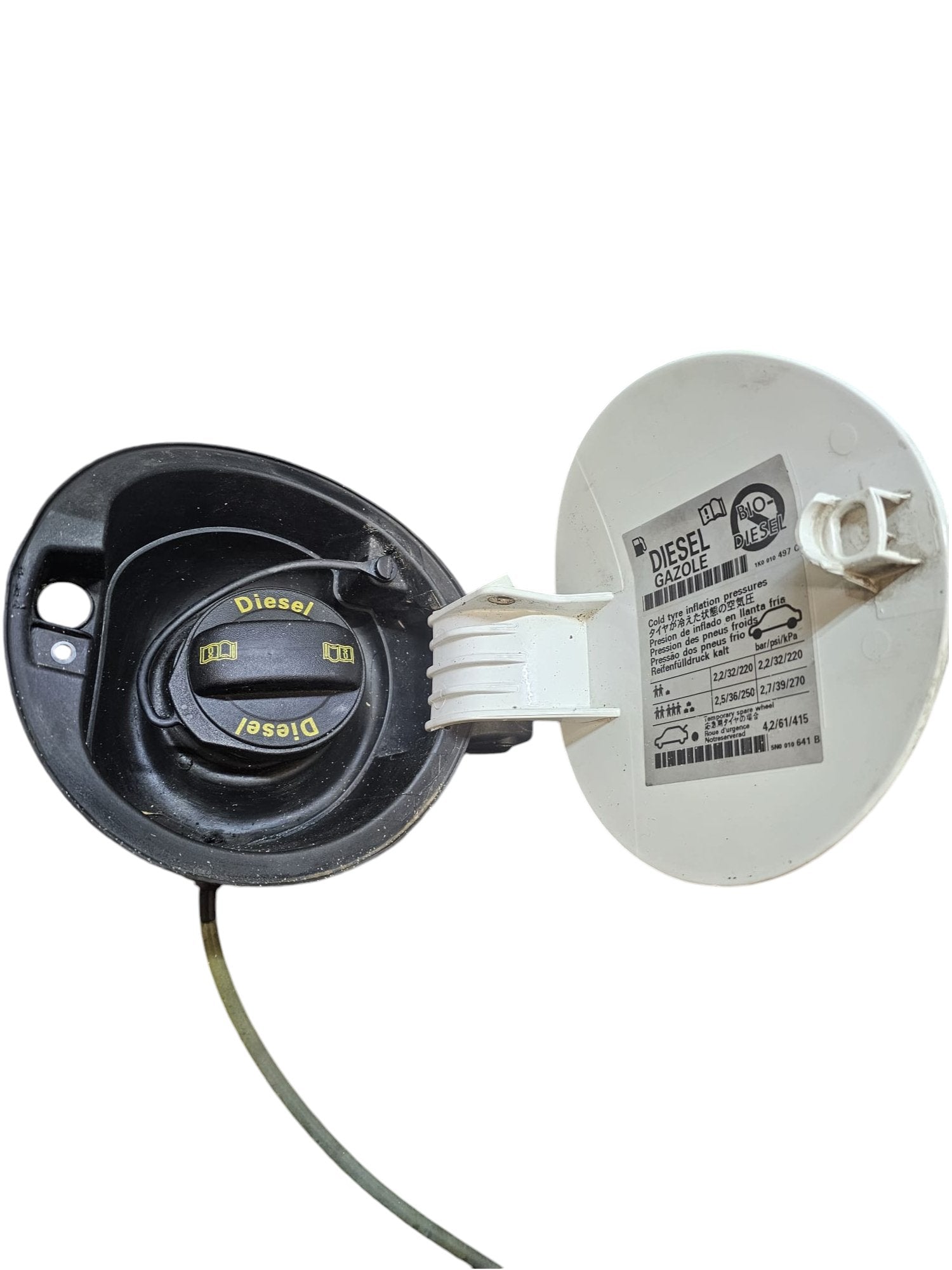 Cap/Fuel Tank Cap Volkswagen Tiguan (2011 - 2016) Code:5N0809857 - F&P CRASH SRLS - Used Parts