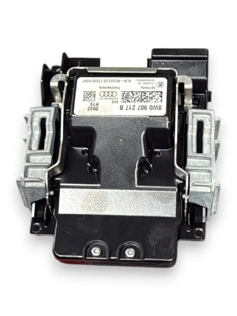 Dettaglio Telecamera anteriore Audi A4 8W 2015–2019 OEM 5Q0980546A - foto 2