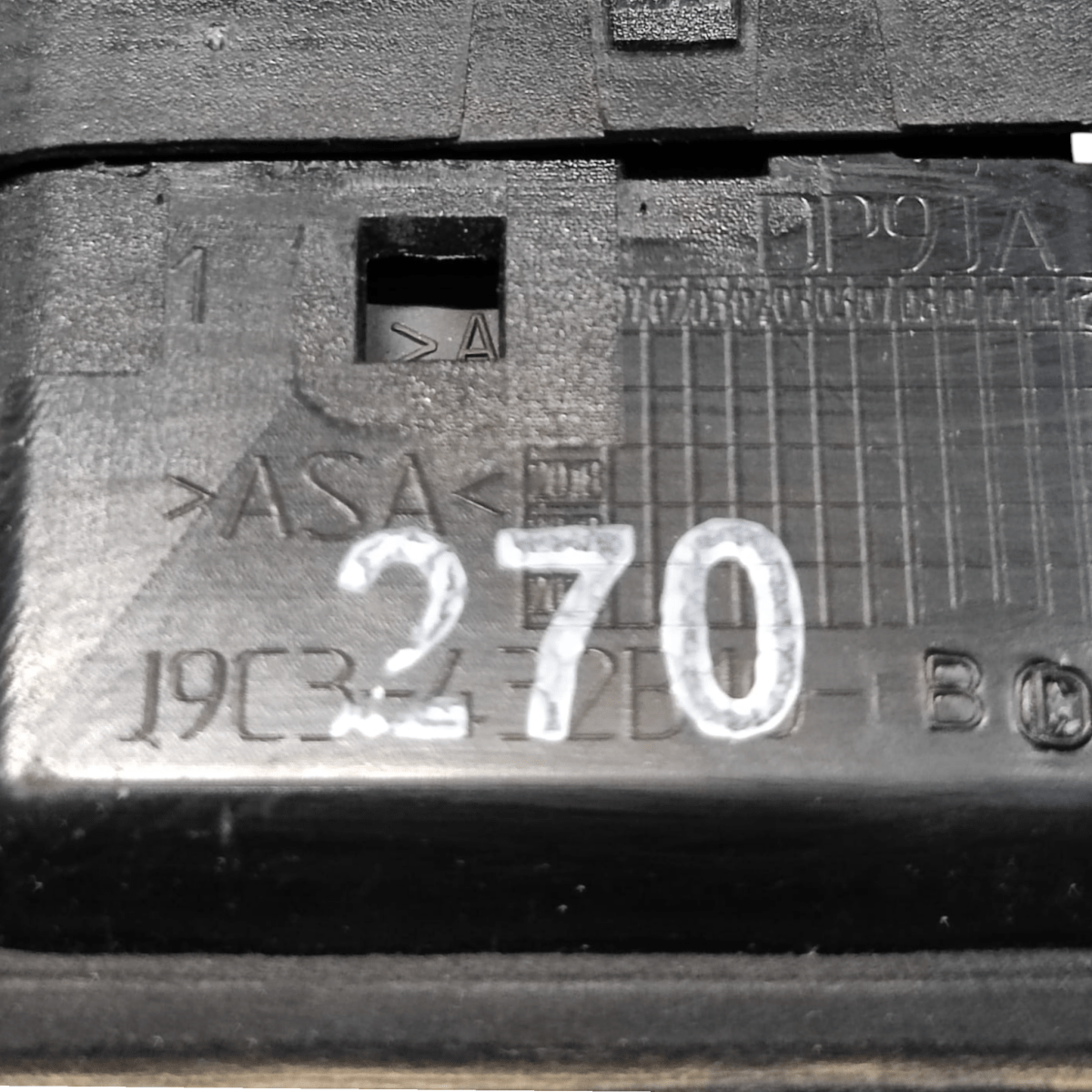 Telecamera Posteriore Jaguar E - Pace COD: J9C3432B10 (2017 - ) - F&P CRASH SRLS - Ricambi Usati