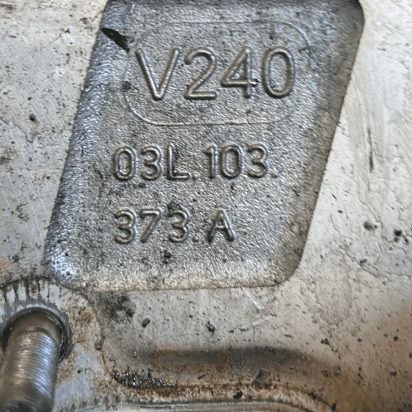 Volkswagen Polo V (6R) engine head code 03L103373A 1.6 Diesel (CAY) (2009 > 2017) - F&P CRASH SRLS - Used Parts