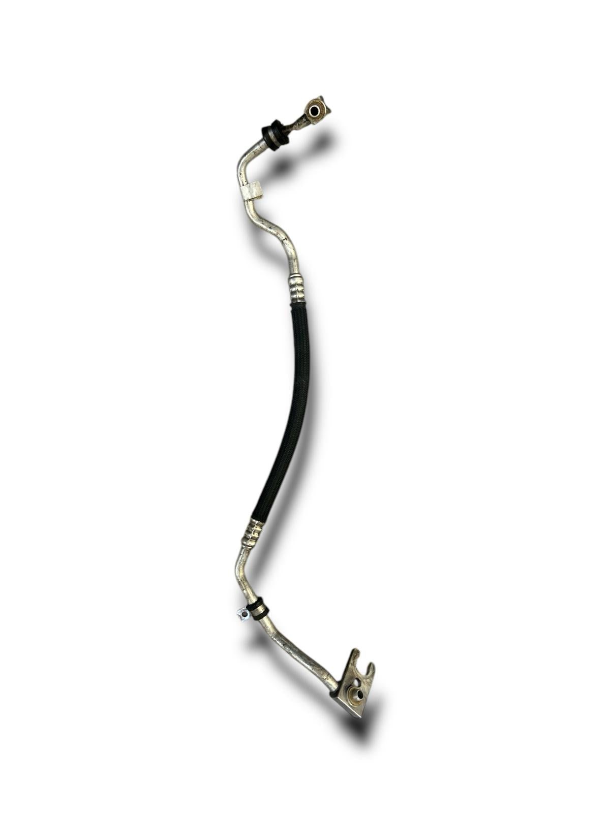 Air Conditioning Tube Maserati Levante (TROFEO) code 670104392 3.8 Petrol (2018 > ) - F&P CRASH SRLS - Used Parts