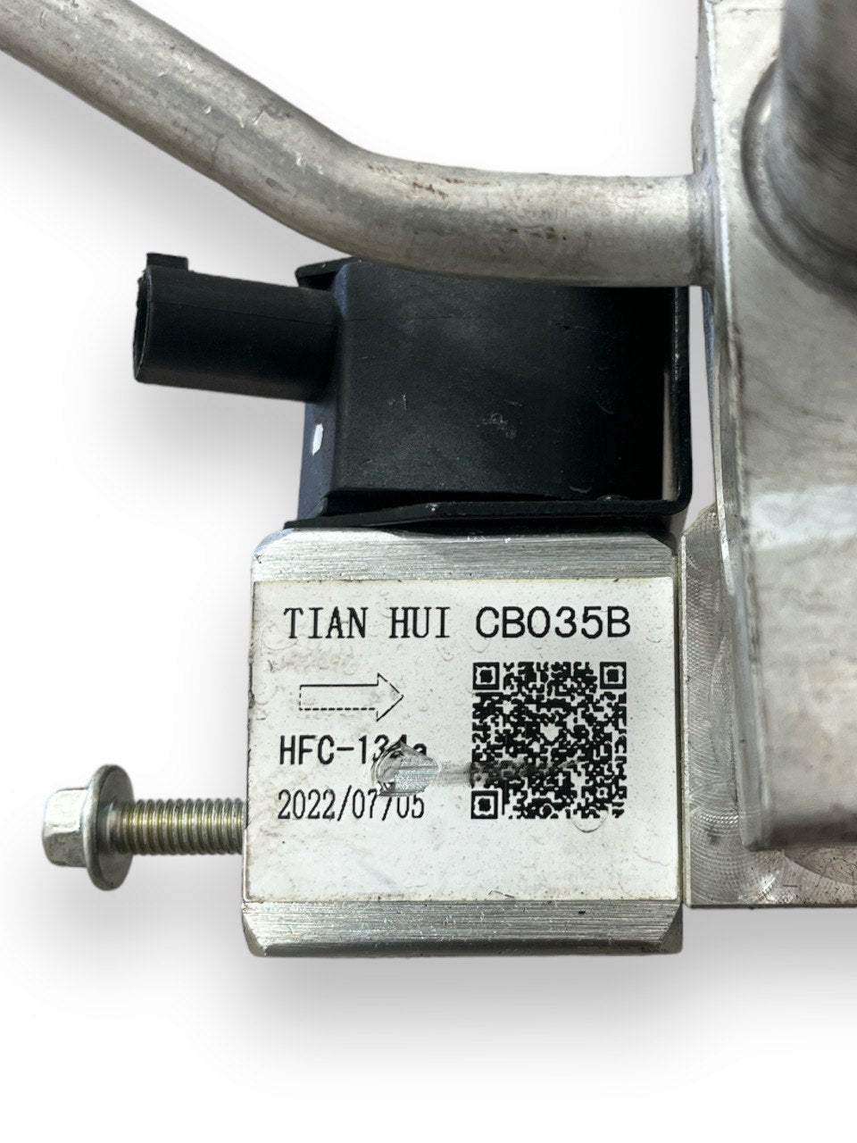 Air Conditioning Tube with MG Sensor - ZS EV Electric (2017>) code: CB035B - F&P CRASH SRLS - Used Parts