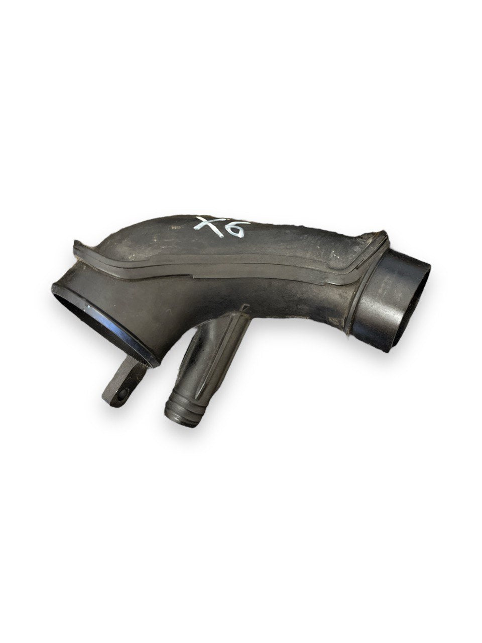 Air Filter Intake Pipe Bmw Series 1 E87 / Bmw Series 1 E81 2.0 Diesel (2004 to 2012) code: 11564310 - F&P CRASH SRLS - Used Parts