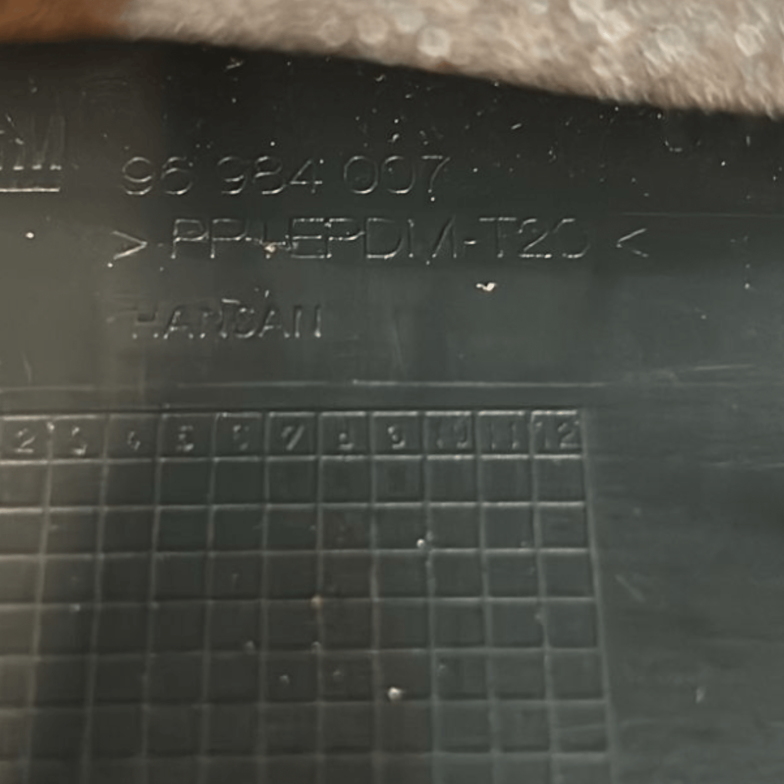 Tunnel Centrale Chevrolet Cruze (2009 > 2015) cod:96984007 - F&P CRASH SRLS - Ricambi Usati