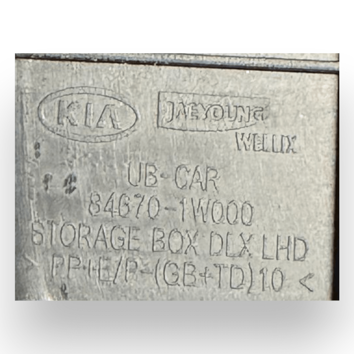 Tunnel centrale Kia Rio (UB) cod.84670 - 1W000 (2011 - 2017) + bracciolo - F&P CRASH SRL - Ricambi Usati