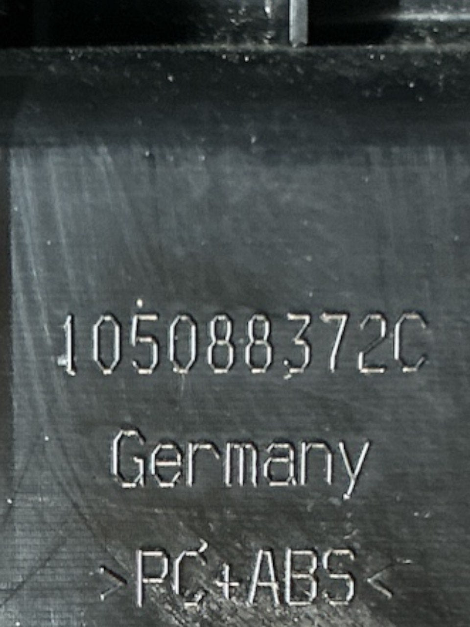 Tunnel Centrale Maserati Ghibli (2013 > ) cod.105088372C - F&P CRASH SRLS - Ricambi Usati