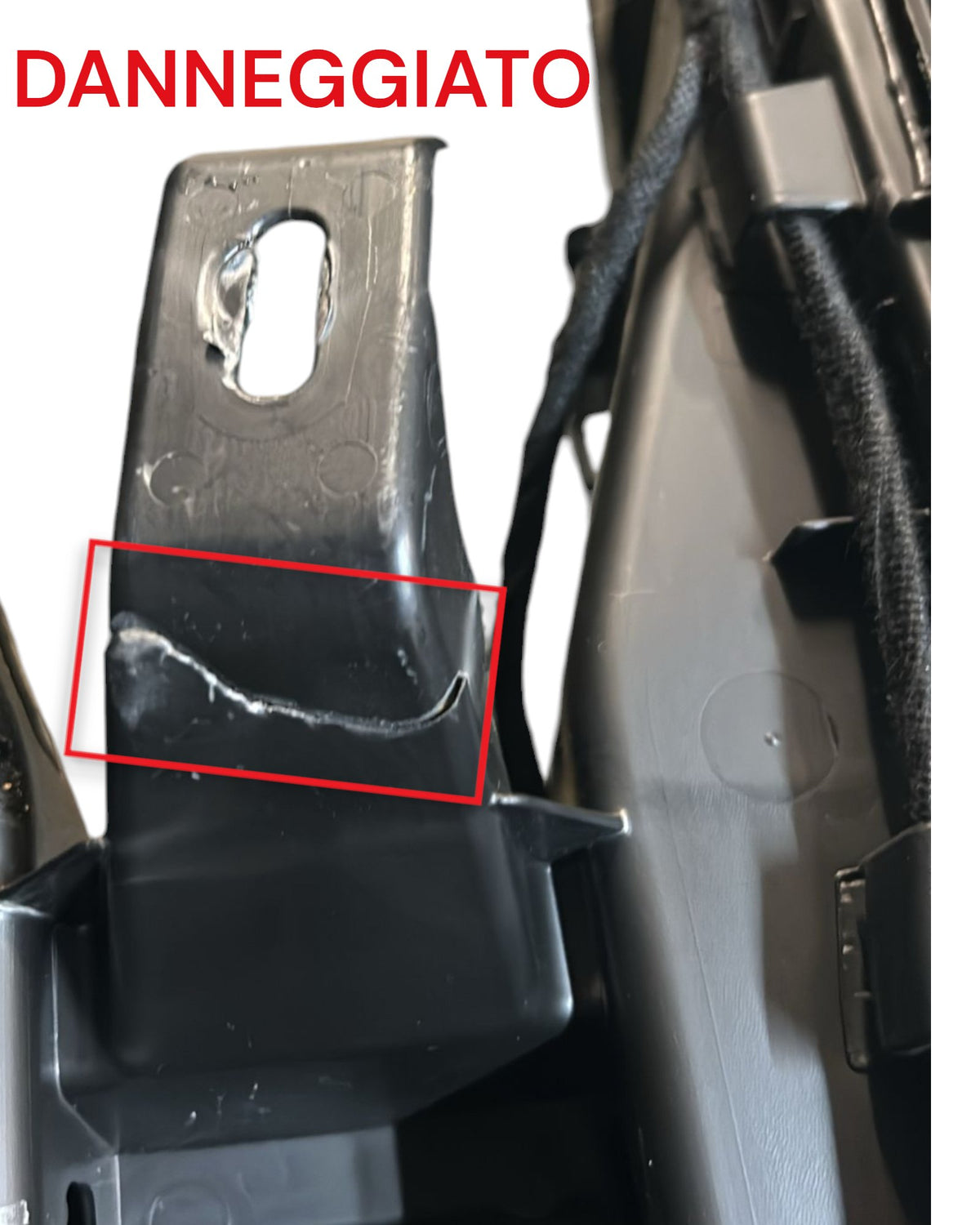 Tunnel Centrale Mercedes Benz Classe A (W176) cod.A1766804801 (2012 > 2018) - F&P CRASH SRLS - Ricambi Usati
