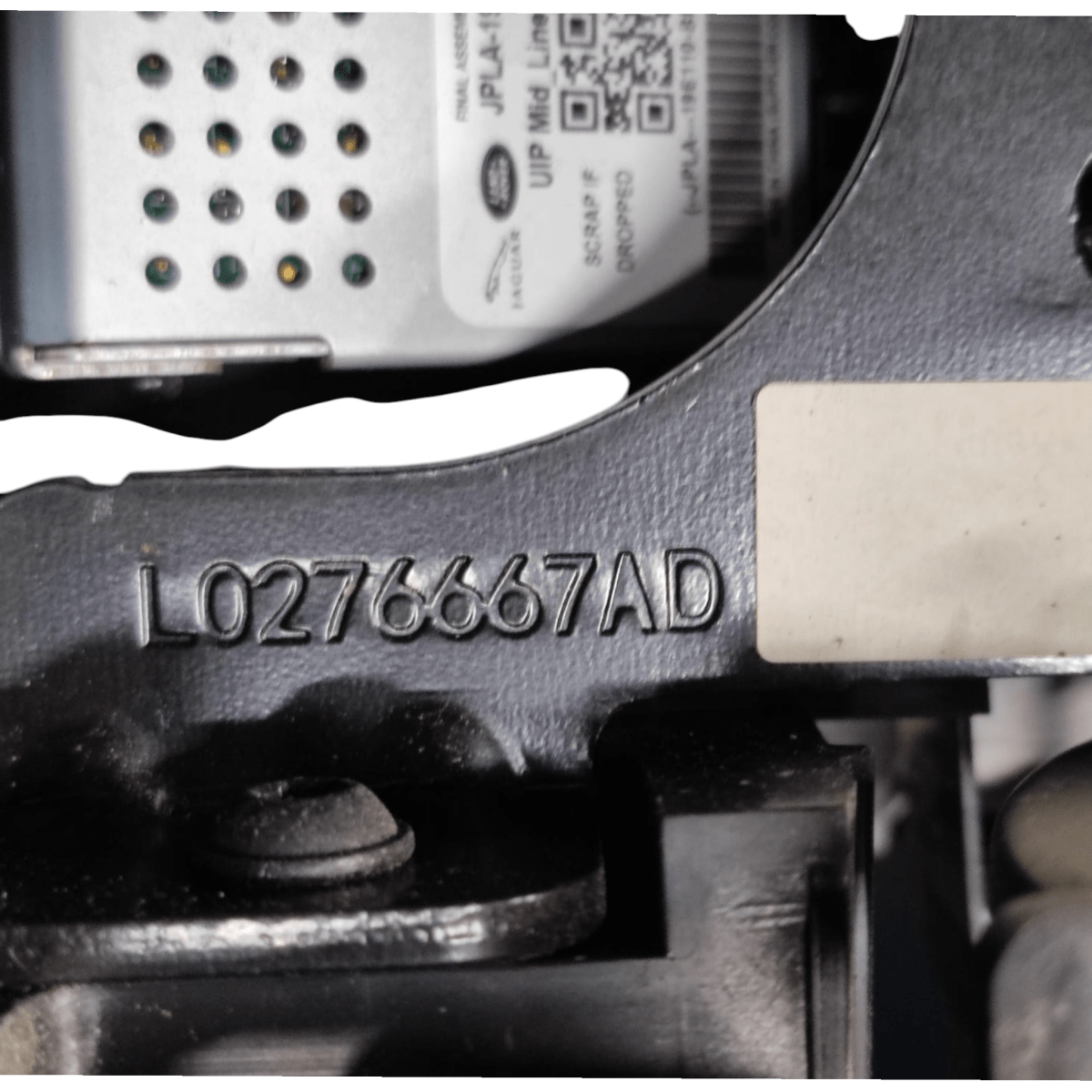 Tunnel Centrale Nero Jaguar E - Pace COD: L0276667AD (2017 - ) - F&P CRASH SRLS - Ricambi Usati