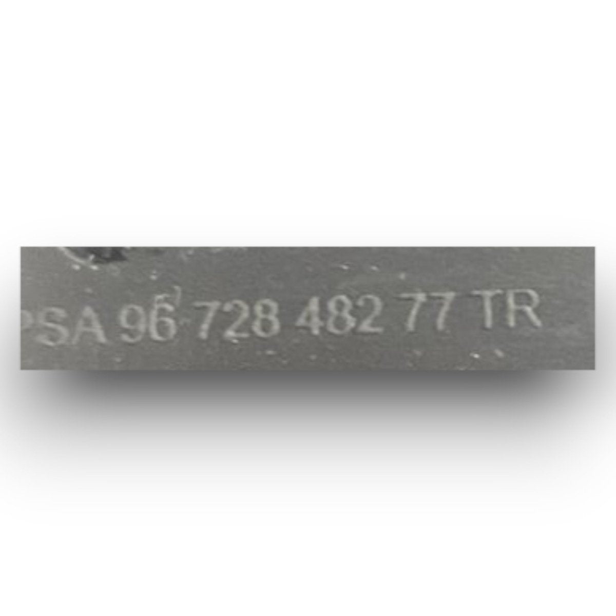 Tunnel centrale peugeot 208 cod . 9672848277 (2012 > 2019) - F&P CRASH SRL - Ricambi Usati
