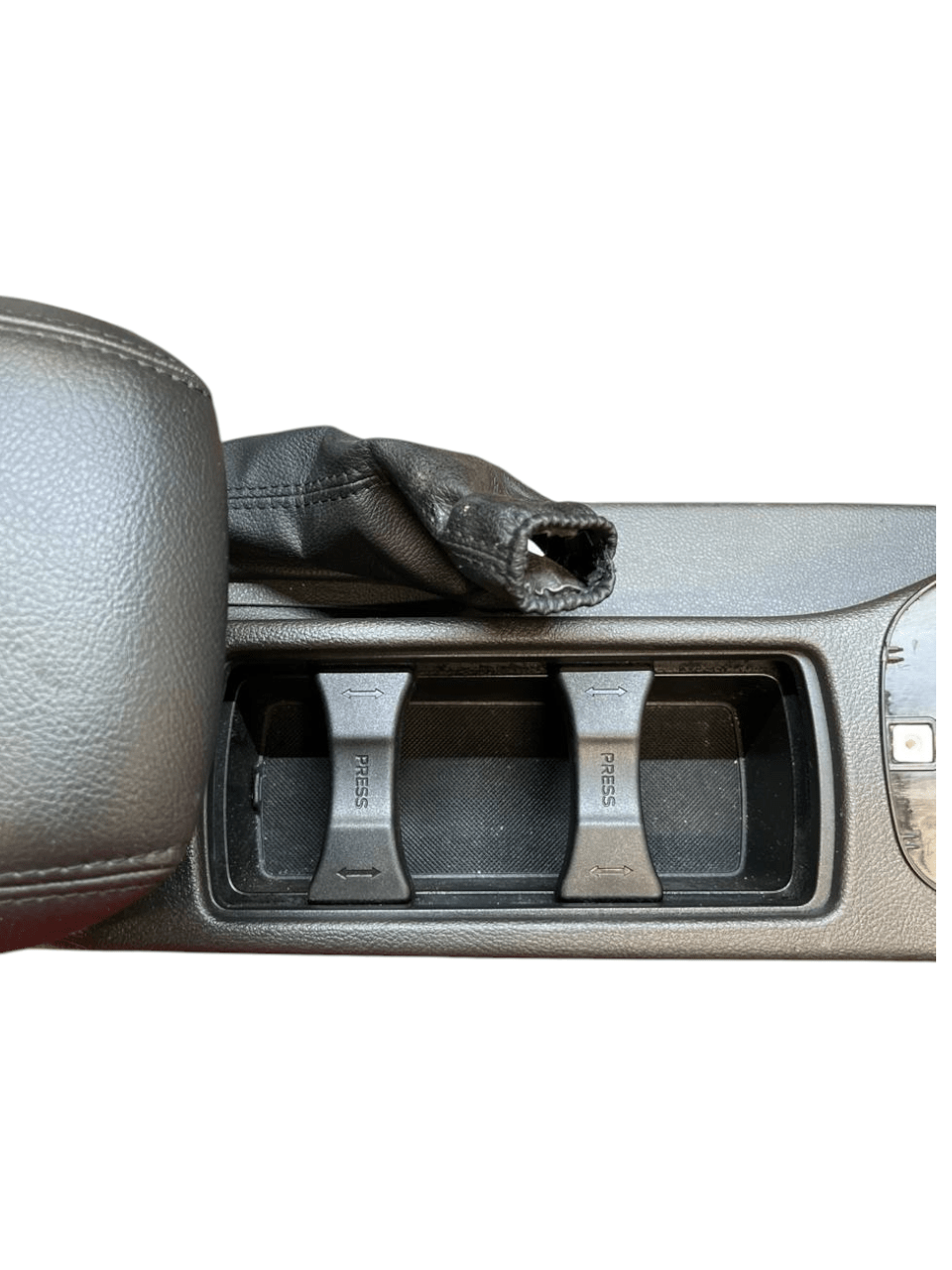 Tunnel / Console Centrale con bracciolo Ford Focus III (2011 - 2018) - F&P CRASH SRLS - Ricambi Usati