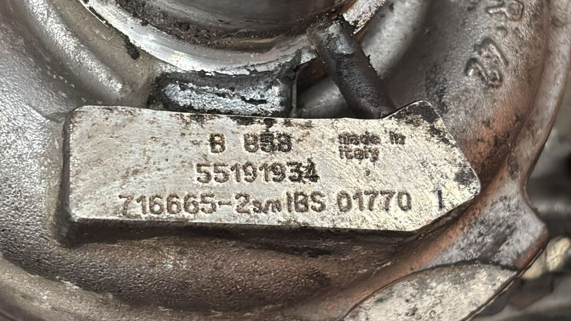 Turbo / turbocompressore alfa romeo 159 1.9 diesel cod:55191934 (2005 - 2011) + collettori - F&P CRASH SRL - Ricambi Usati