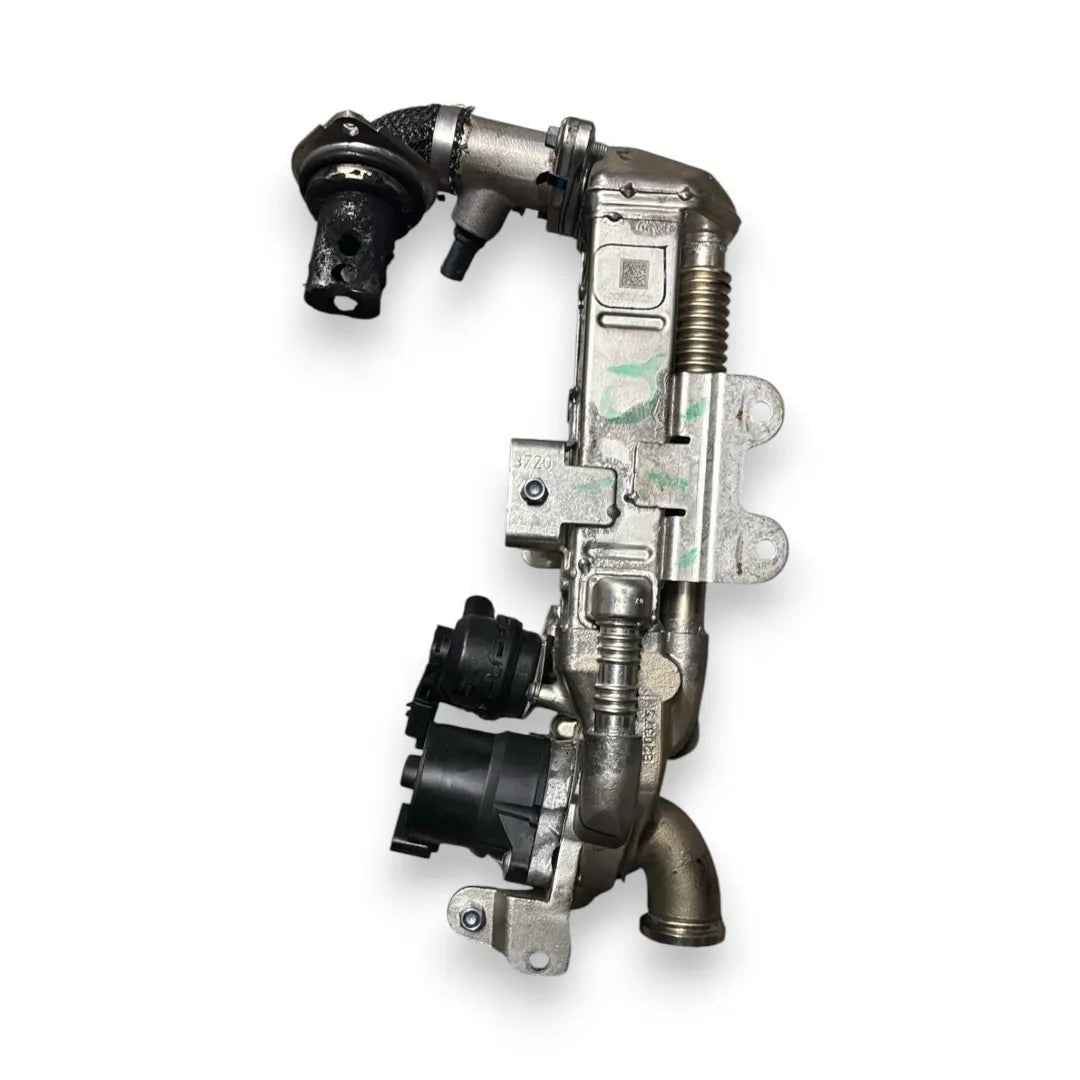 Dettaglio Valvola EGR Land Rover Defender 2021–2023 cod. K6D3-9U438-AD - foto 2