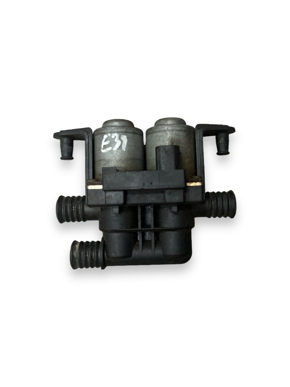 Water Heating Valve Bmw Series 5 E39 / Bmw X5 E53 / Bmw Series 5 E60 3.0 Diesel (1995 to 2005) code: 8374995 - F&P CRASH SRLS - Used Parts