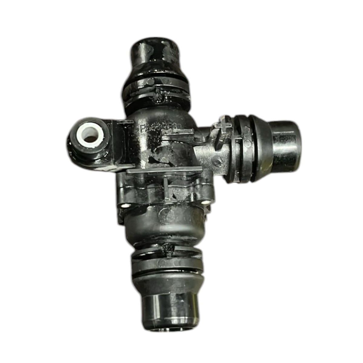 Thermostatic Valve Mercedes Benz EQC Class code:A0005010100 (2019 >2023) - F&P CRASH SRLS - Used Parts