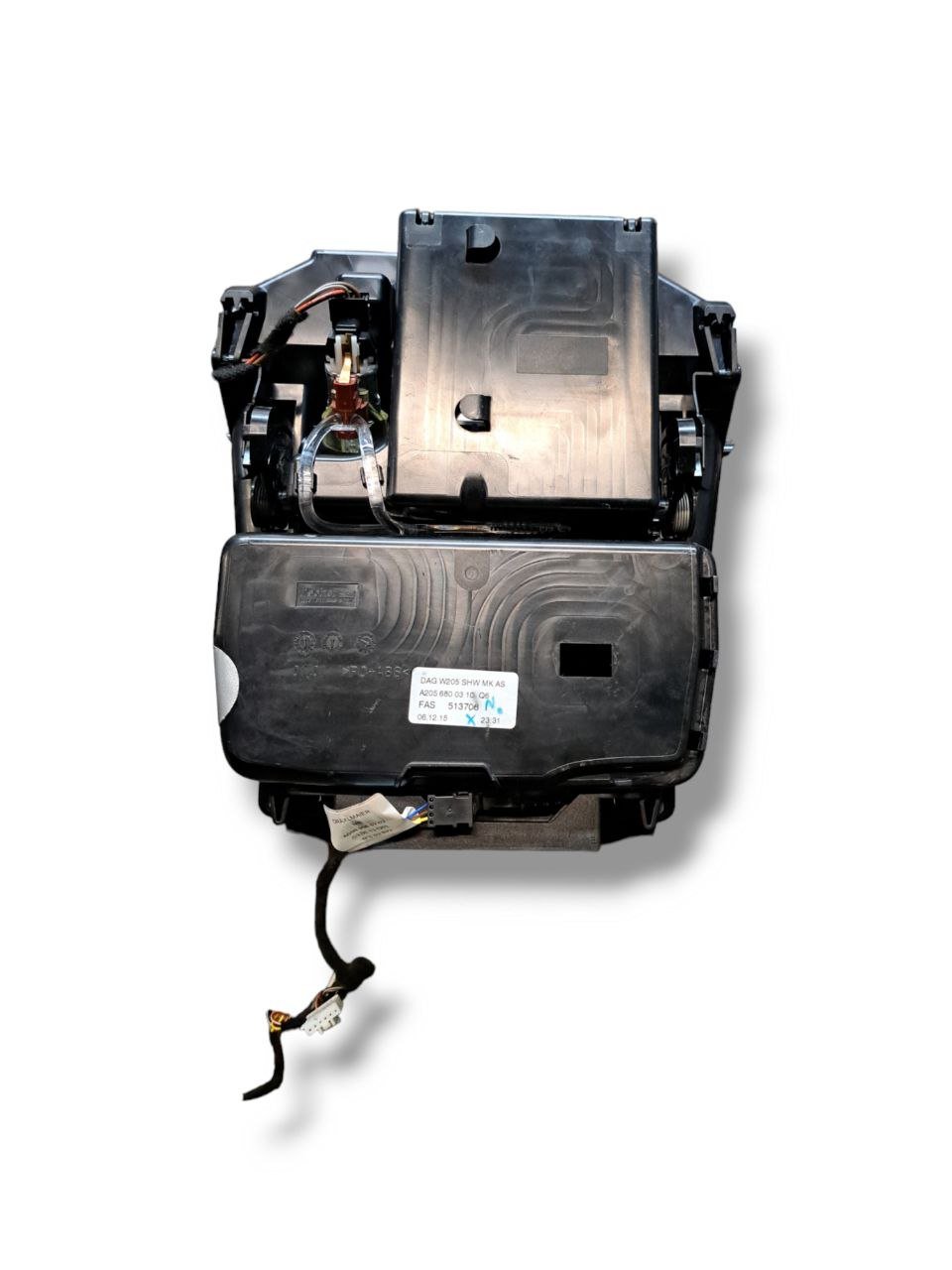 Vano Portaoggetti Console Centrale + presa accendisigari Mercedes - Benz Classe C W205 (2017) COD:A2056800310 - F&P CRASH SRLS - Ricambi Usati