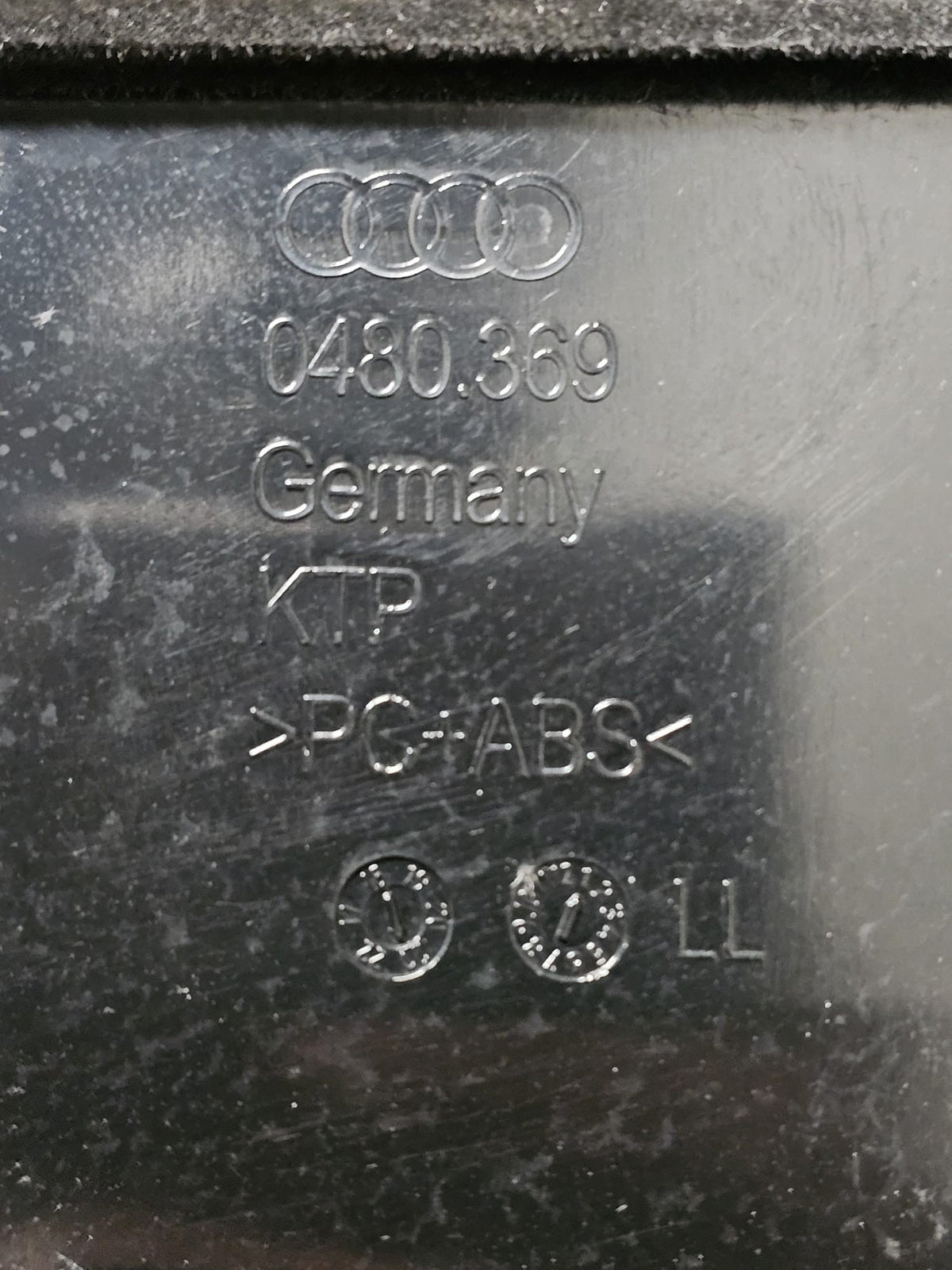 Left Dashboard Storage Compartment Audi Q3 F3 Cod:0480369 (2018 - >) - F&P CRASH SRLS - Used Spare Parts