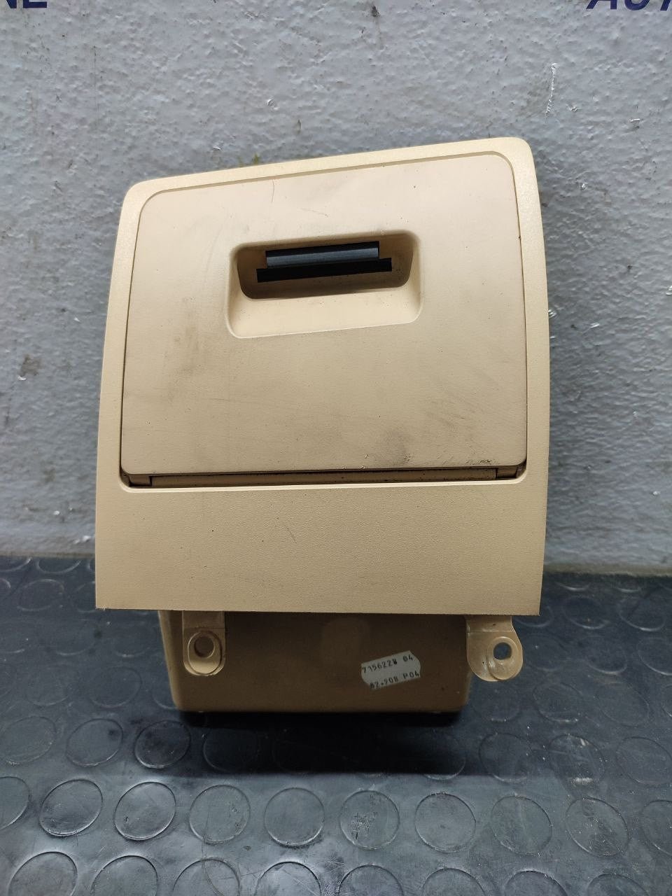 Vano Portaoggetti Lato Sinistro Bmw 5 (E60) Cod:5853 - 001 - 05 - F&P CRASH SRLS - Ricambi Usati