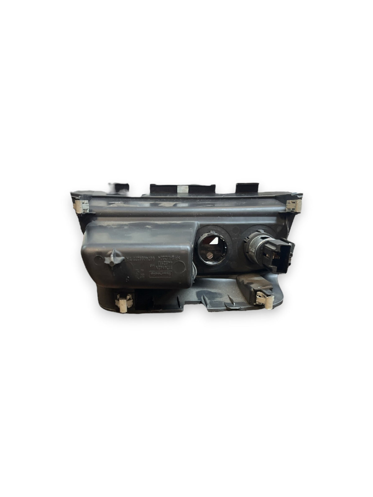 Van Storage Compartment 12V Socket Peugeot 208 (2015) code: 9674655277 - F&P CRASH SRLS - Used Parts