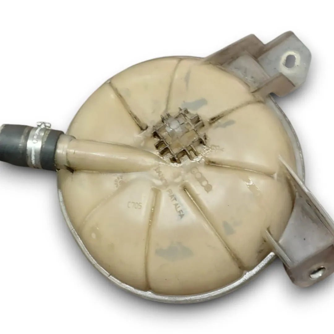 Dettaglio Vaschetta acqua radiatore Alfa Romeo Giulietta 2010–2013 OEM 50509771 - foto 2