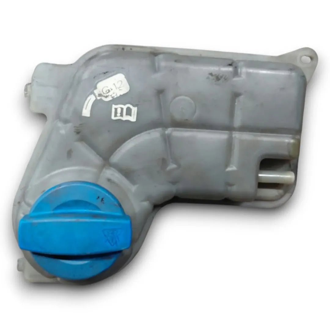 Vaschetta acqua radiatore Audi A4 8E 2004–2008 OEM 8E0 121 403 - F&amp;P CRASH SRL - Ricambi Usati