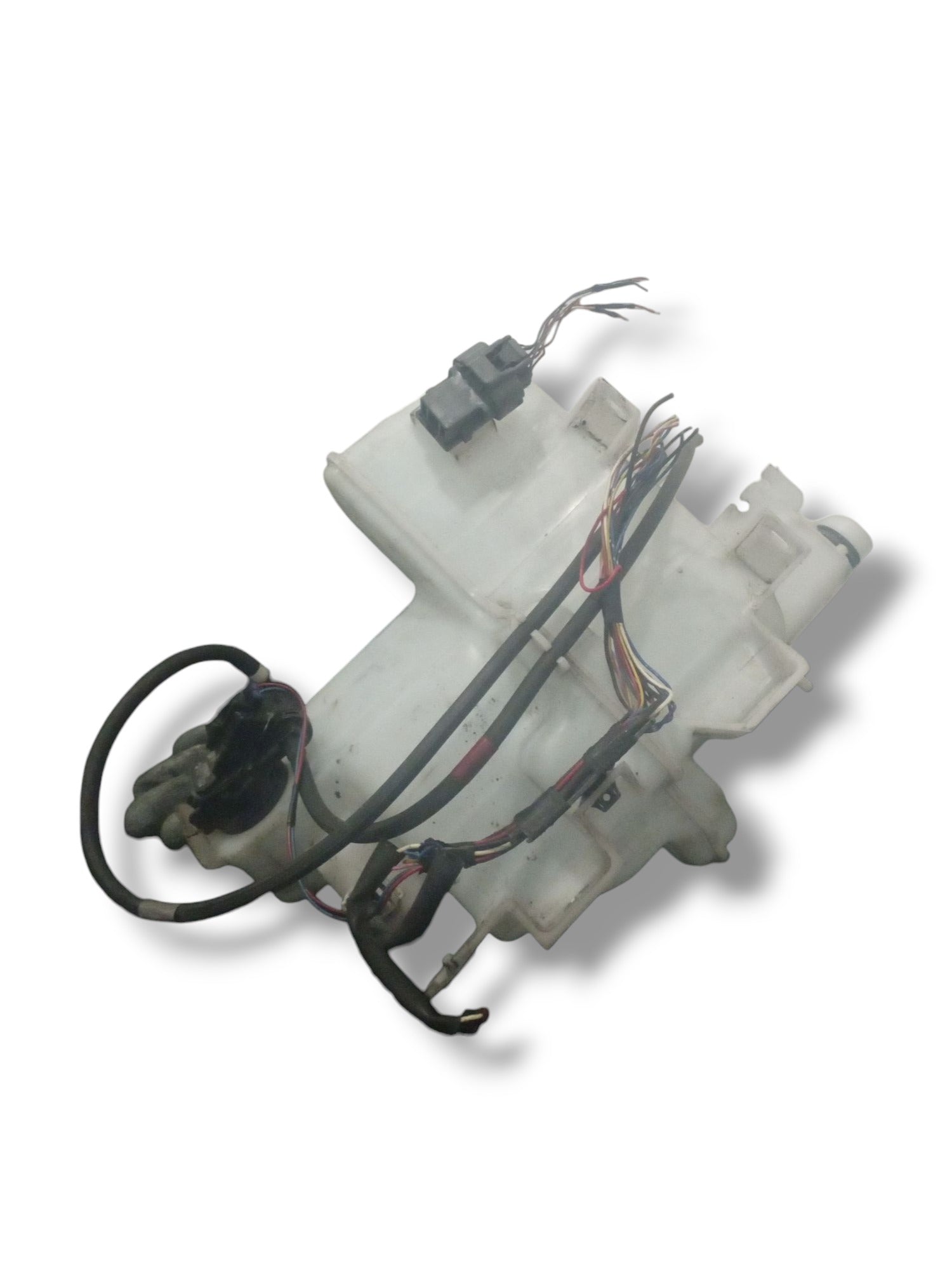Vaschetta acqua tergicristallo anteriore Mazda CX - 5 2.2d (2013) cod: KD4567480 - F&P CRASH SRLS - Ricambi Usati