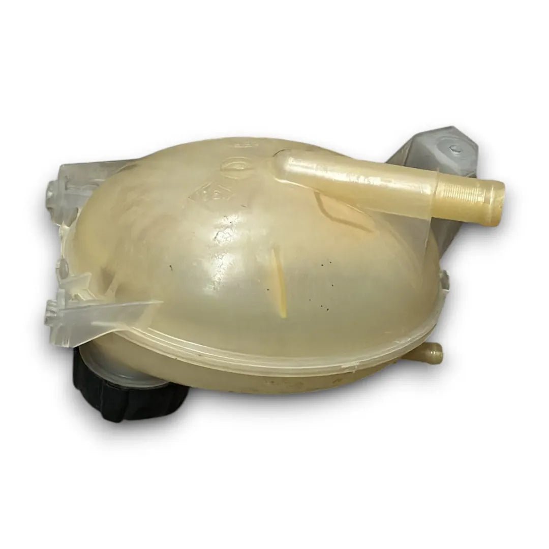 Vaschetta compensazione radiatore Renault Clio 4ª Serie OEM 217104354R - F&P CRASH SRL - Ricambi Usati