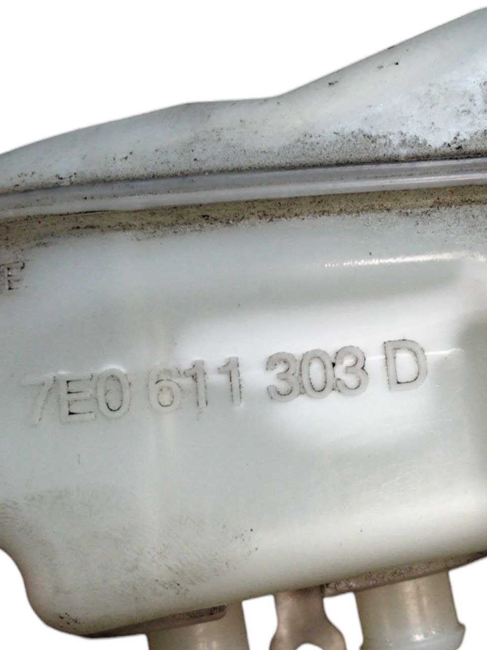 Vaschetta Liquido Freni Volkswagen Transporter (2015>) cod.7E0611303 - F&P CRASH SRLS - Ricambi Usati