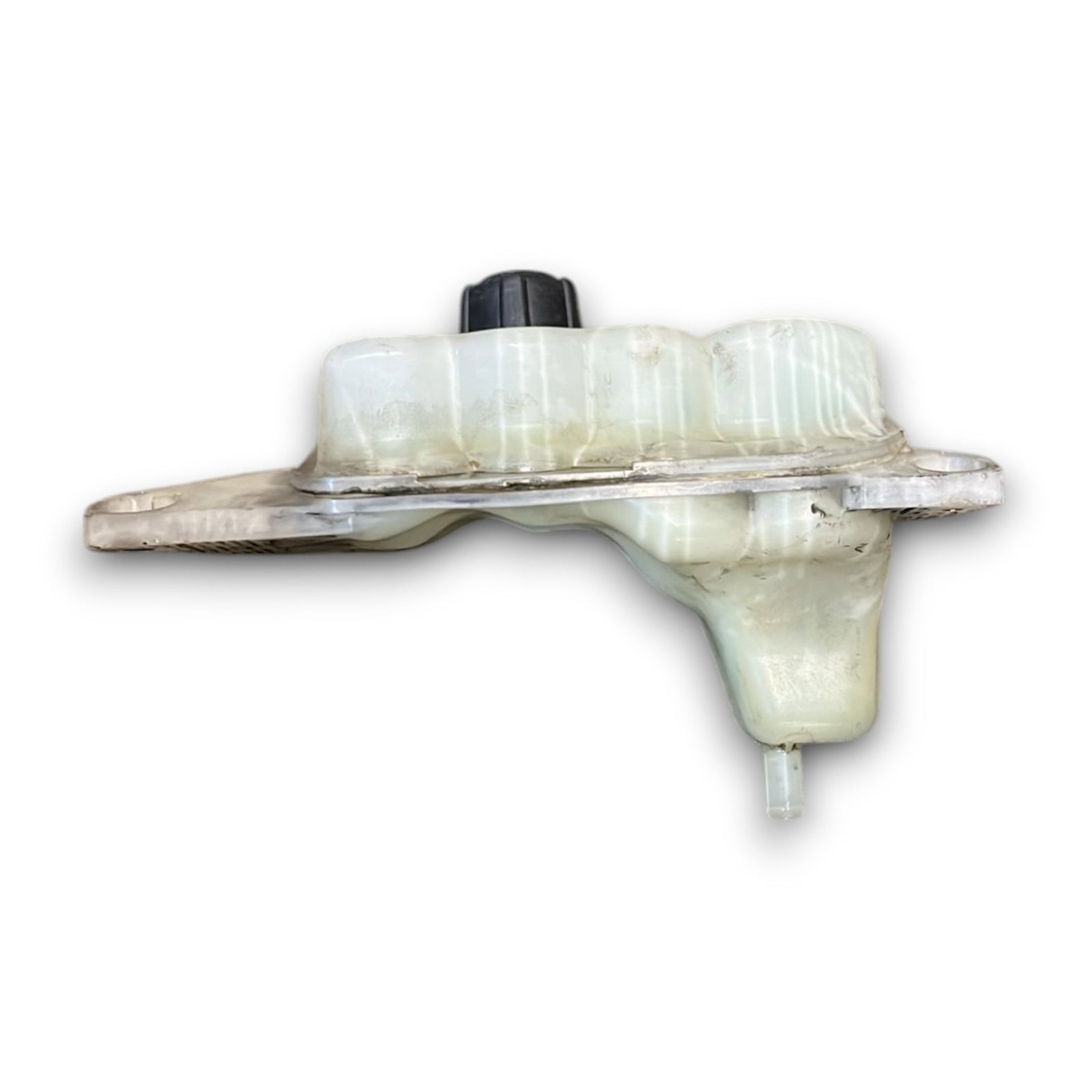 Coolant Reservoir Nissan Juke I (2010 >2019) - F&P CRASH SRLS - Used Parts