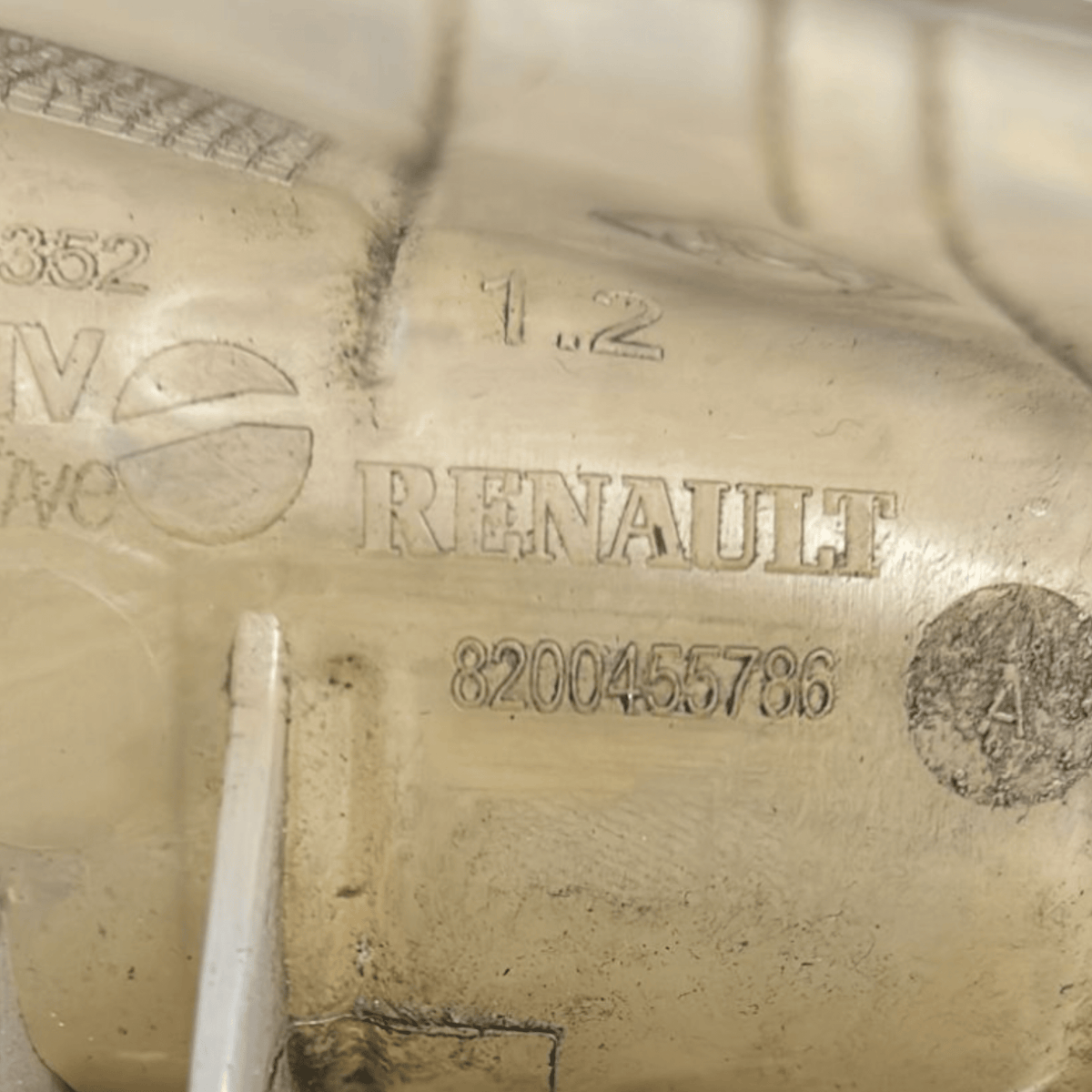 Coolant reservoir Renault Kangoo II code:8200455786 (2008 > 2021) + Hoses - F&P CRASH SRLS - Used Parts