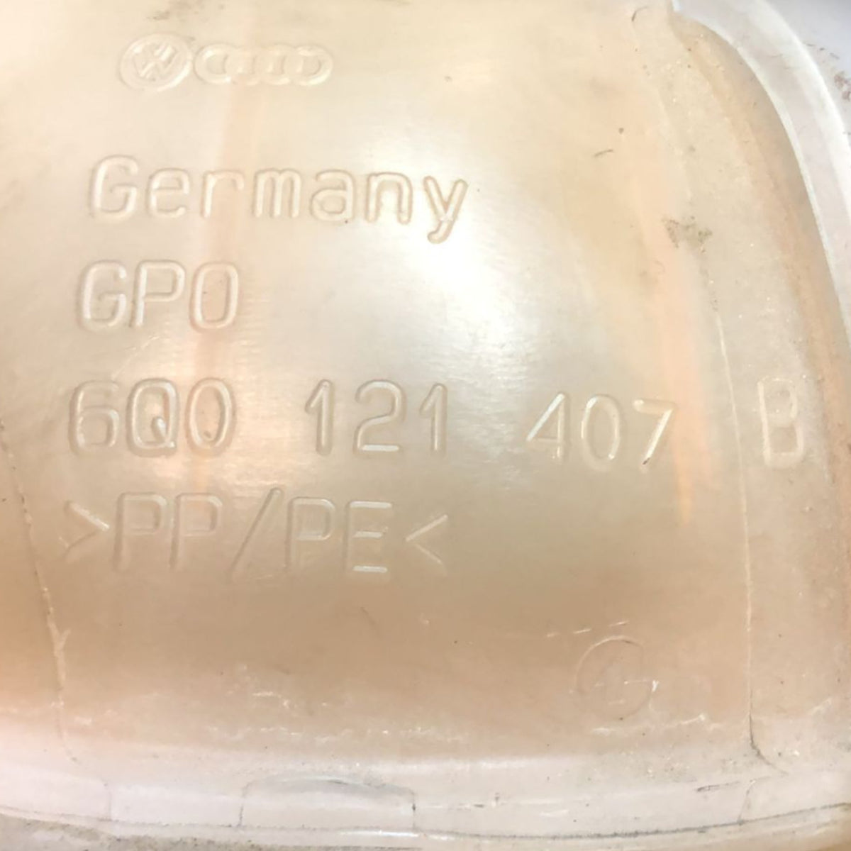 Coolant Reservoir Volkswagen Polo (2001 > 2009) code:6Q0121407 - F&P CRASH SRLS - Used Parts