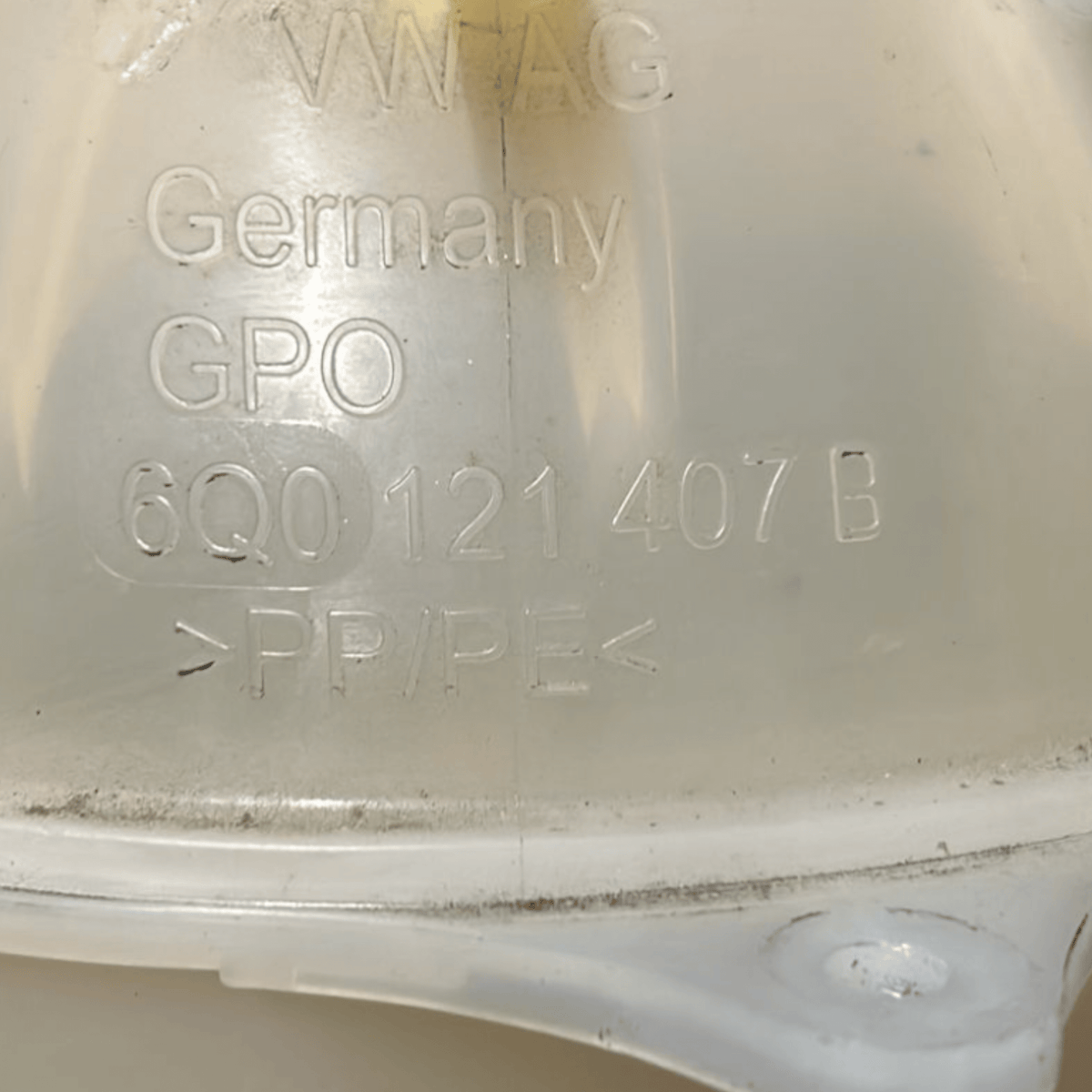 Coolant tank Volkswagen Polo 6R (2009 >2017) code:6Q0121407B - F&P CRASH SRLS - Used Parts
