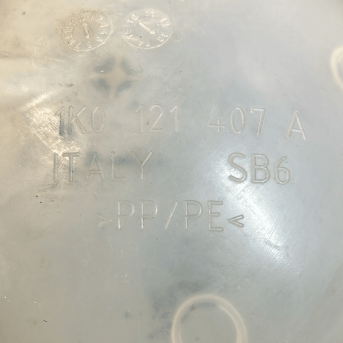 Coolant Reservoir Volkswagen Tiguan 5N (2007 > 2016) code:1K121407A - F&P CRASH SRLS - Used Parts