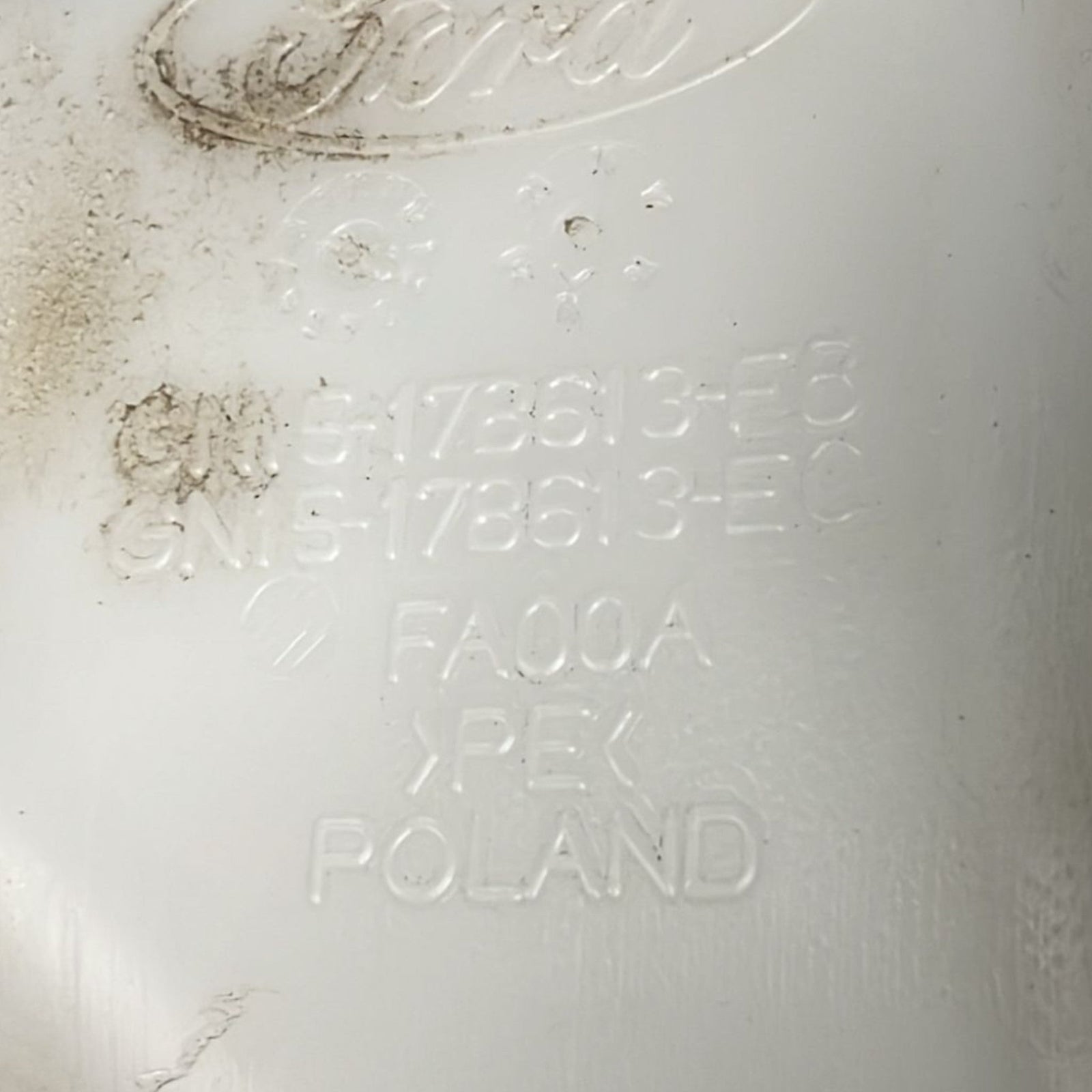 Ford Puma windshield washer fluid tank code: GN - 1736113 - F6 (2019 >) - F&P CRASH SRLS - Used Parts