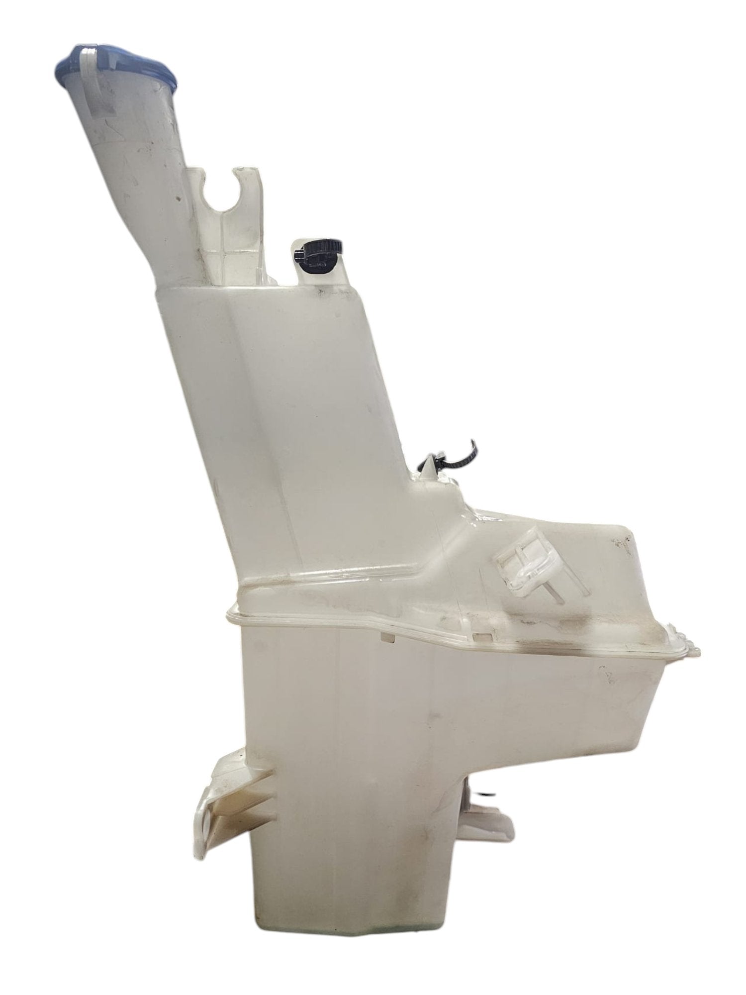 Washer Fluid Reservoir Kia Sportage QL (2016 - 2021) Code:98610 - D9000 - F&P CRASH SRLS - Used Parts
