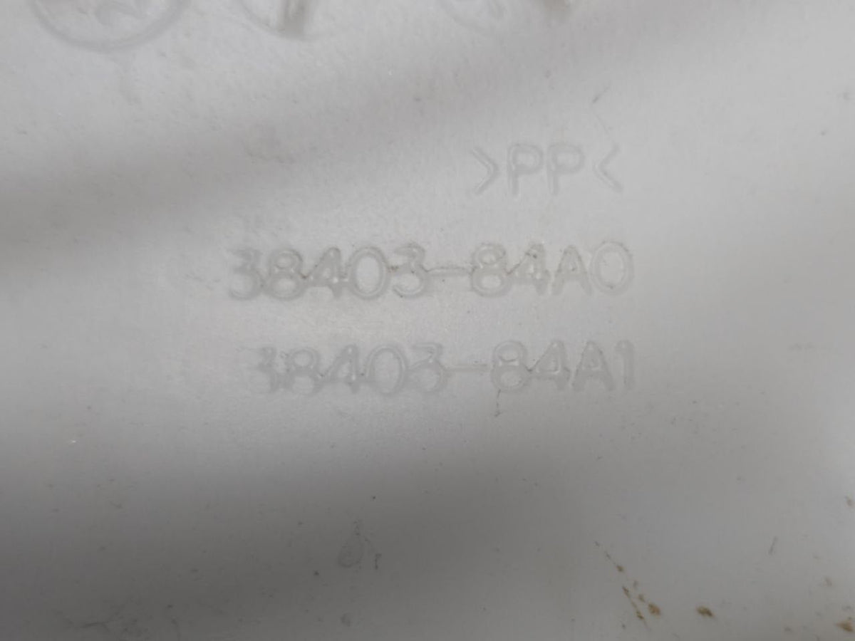Vaschetta Liquido Tergicristalli Suzuki Jimny Cod : 38403 - 84A0 (1999 - 2009) - F&P CRASH SRLS - Ricambi Usati