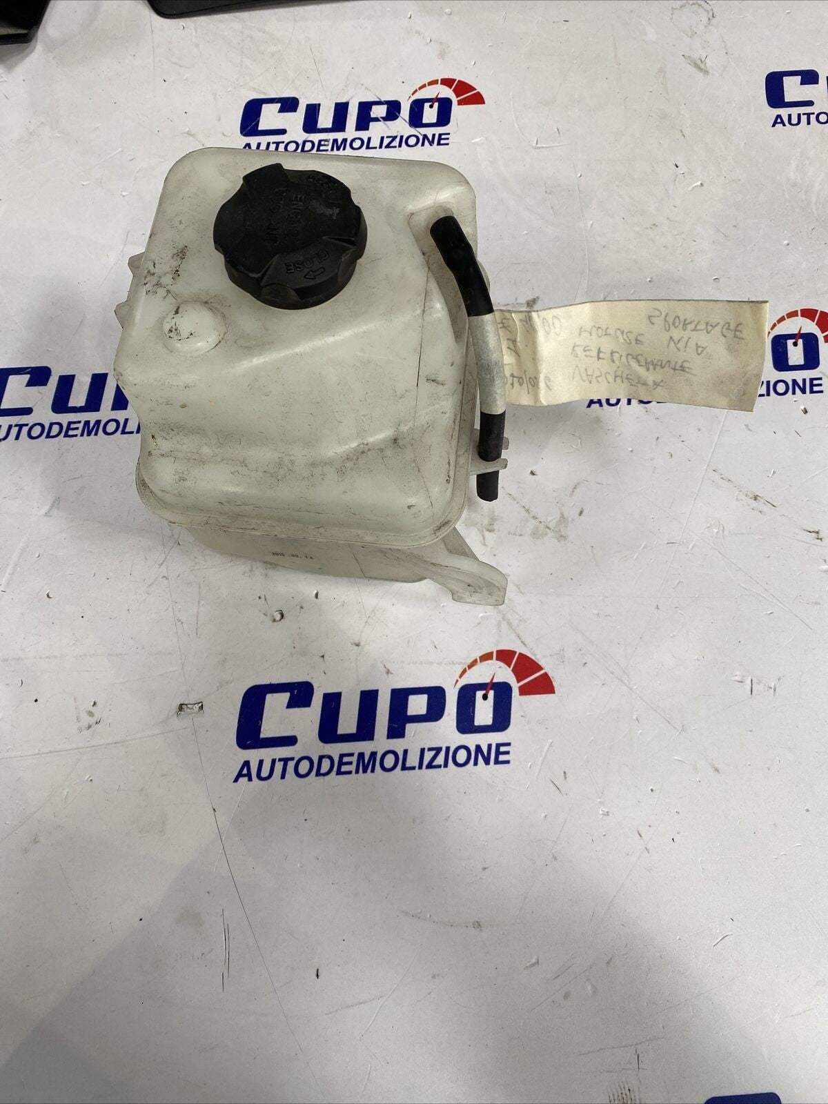 Vaschetta Refrigerante Motore Kia Sportage (2010/2016) 1.7 - F&amp;P CRASH SRLS - Ricambi Usati