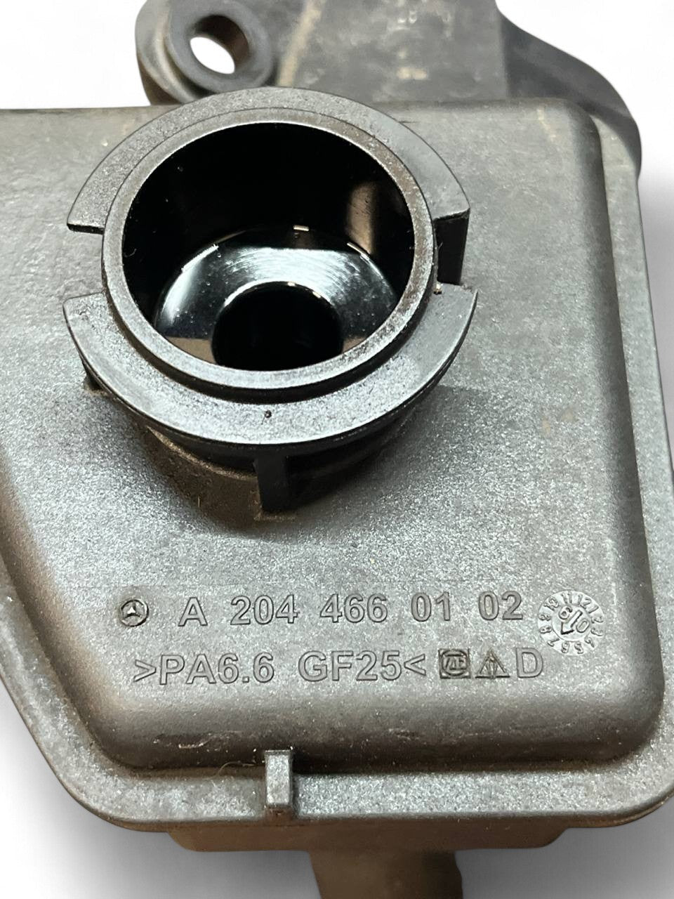 Vaschetta / serbatoio Liquido servosterzo Mercedes - Benz GLK X204 cod.A2044660102 (2008 - 2015) - F&P CRASH SRLS - Ricambi Usati