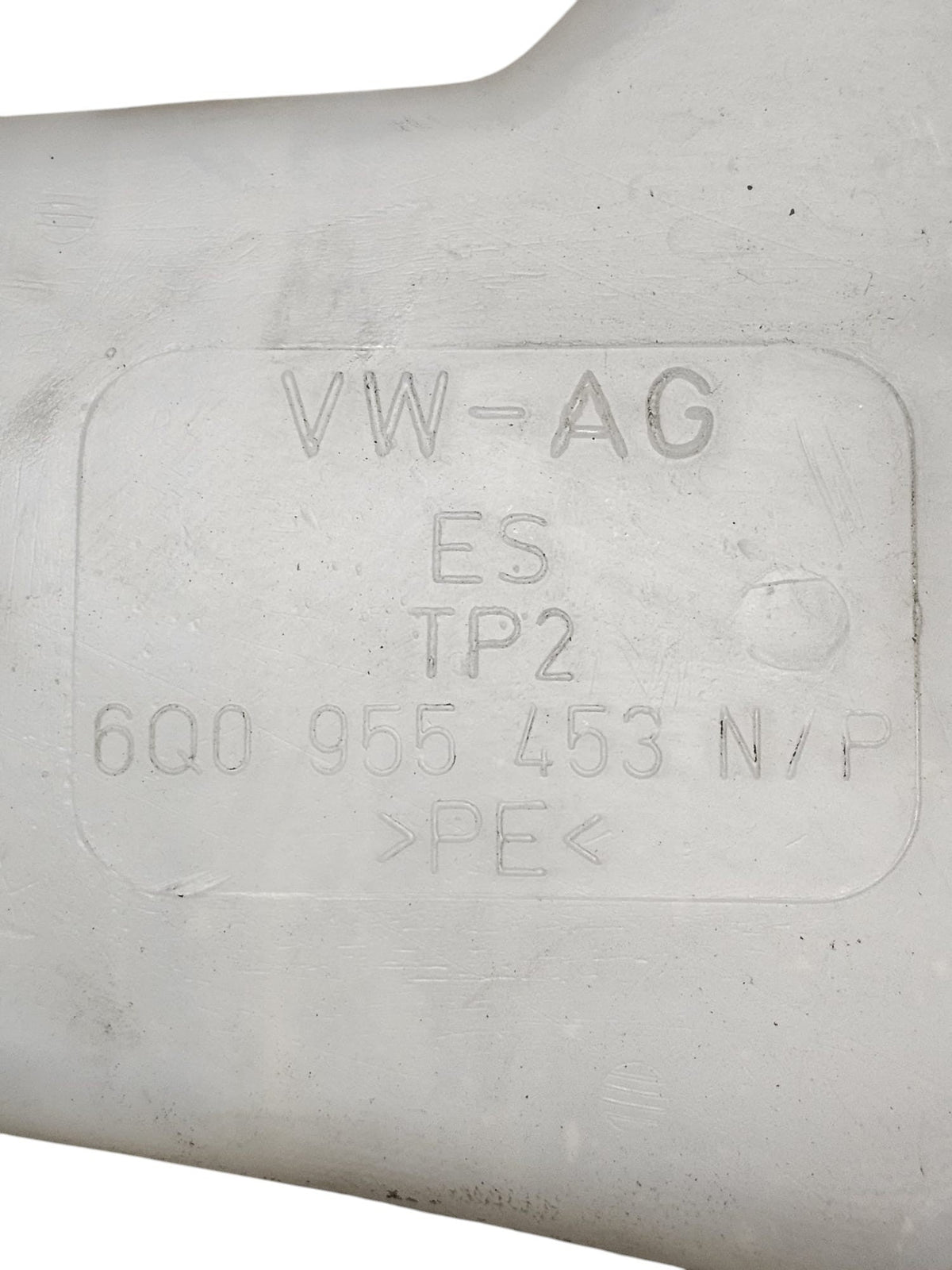 Windshield Wiper Reservoir Skoda Roomster Code:6Q0955453 (2006 - 2015) - F&P CRASH SRLS - Used Parts