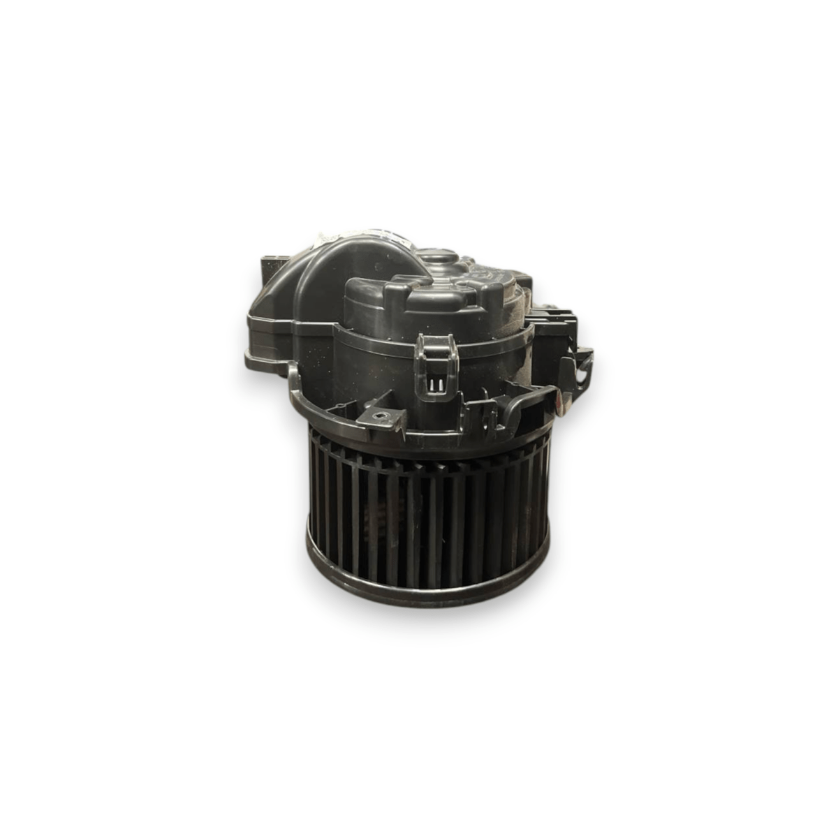 BMW X1 U11 1.5 Petrol Cabin Fan (2022 - ) code: T222036 - A - F&amp;P CRASH SRLS - Used Spare Parts