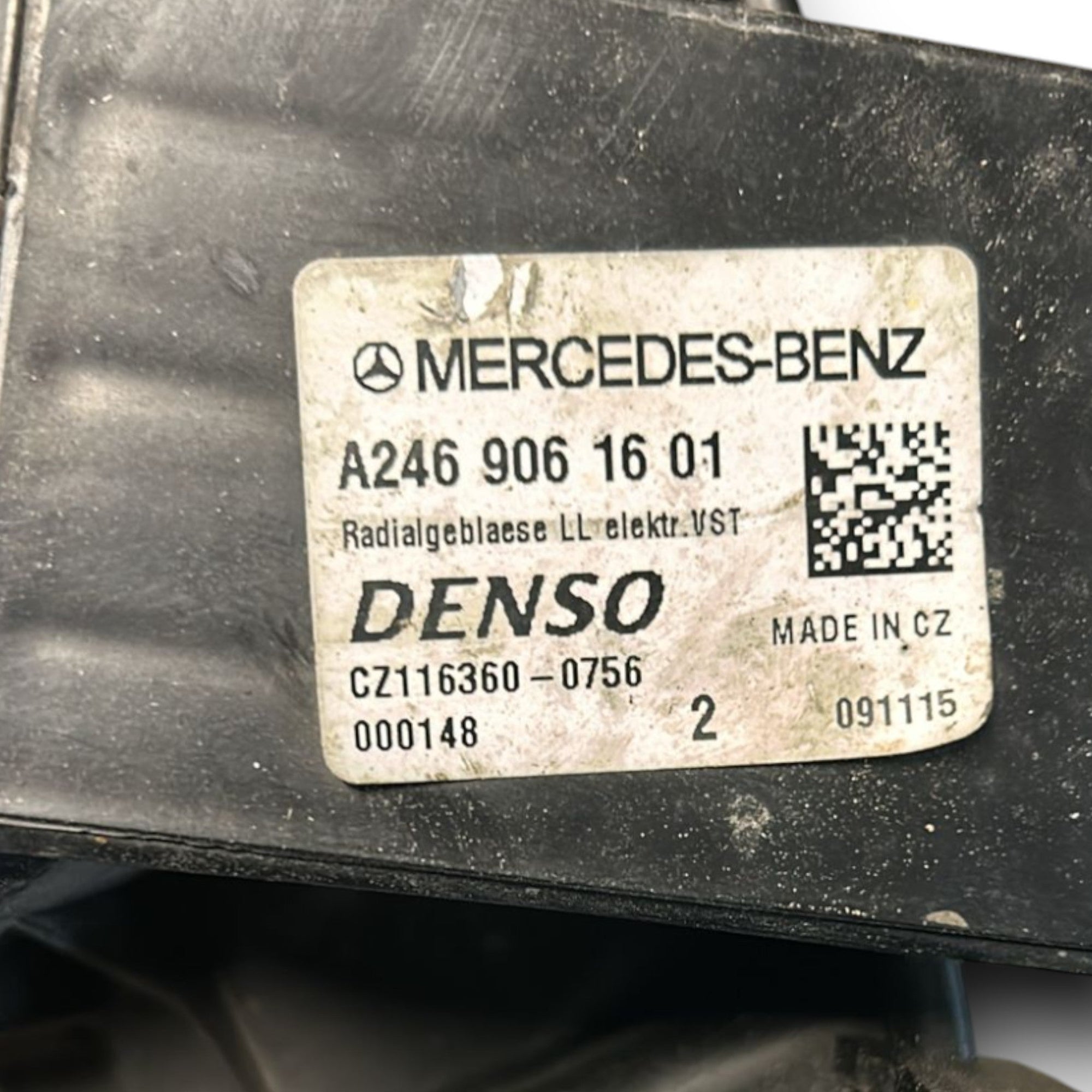 ventola Abitacolo Mercedes Benz Gla cod:A2469061601 (2013 > 2019) - F&P CRASH SRLS - Ricambi Usati