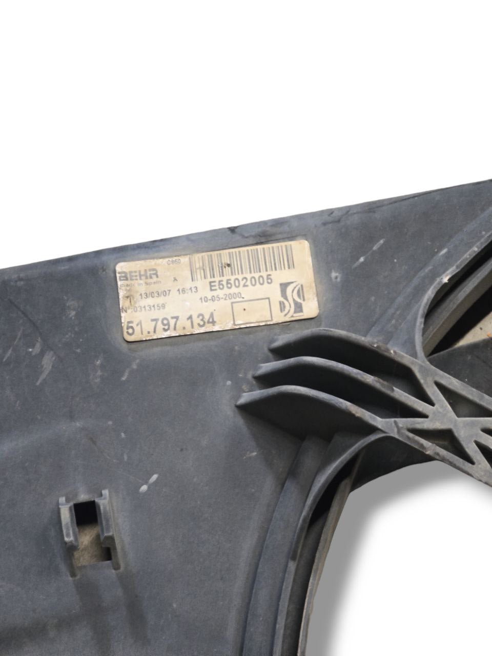 Ventola Radiatore Fiat Grande Punto 1.4 Benzina (2005 - 2008) Cod : 51797134 - F&P CRASH SRLS - Ricambi Usati