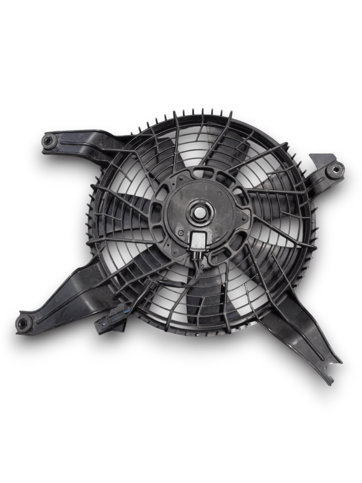 Ventola Radiatore Mitsubishi Pajero 3.2 Diesel COD:MR500911 (2006 - 2021) - F&P CRASH SRLS - Ricambi Usati