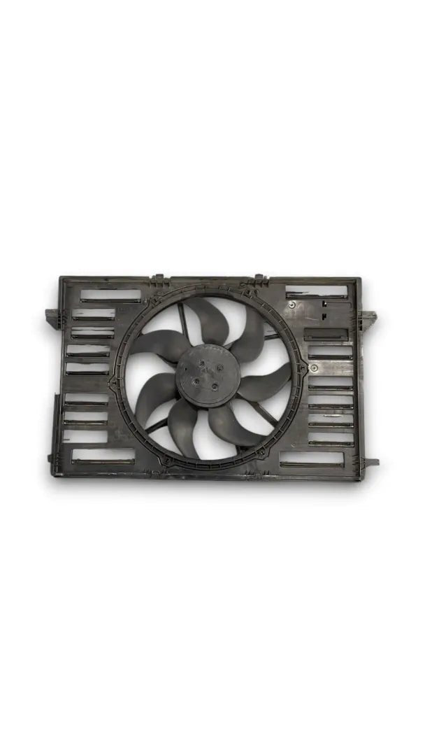 Ventola radiatore olio Audi A4 8W 2015–2019 cod. 8W0959455